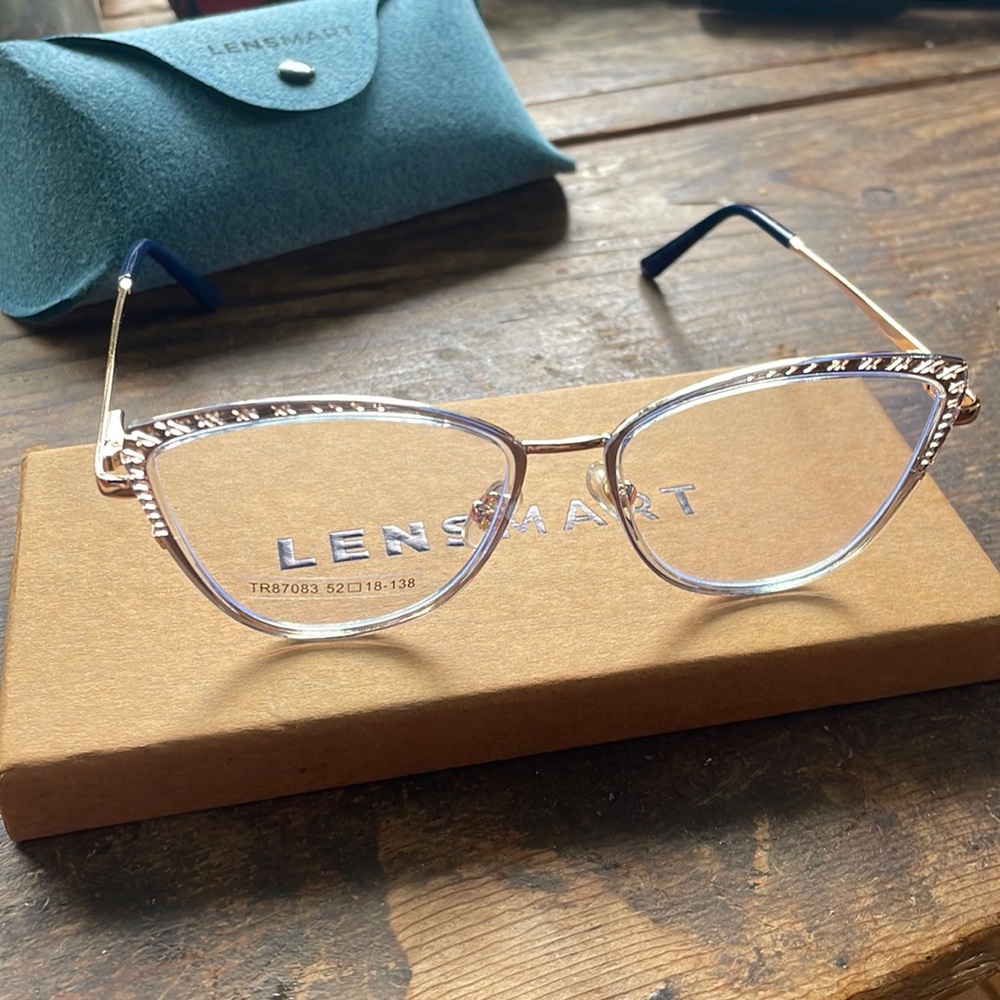 Lensmart cateye glasses